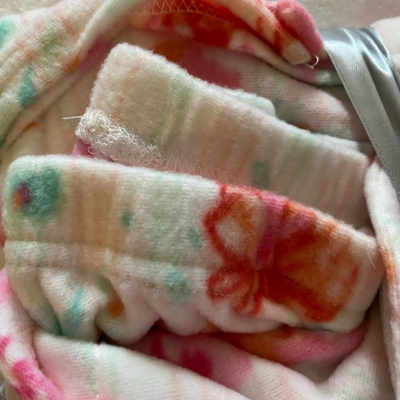 Mayfair Micro-fleece Pajamas set🌸🌸🌸 - Picture 4 of 6